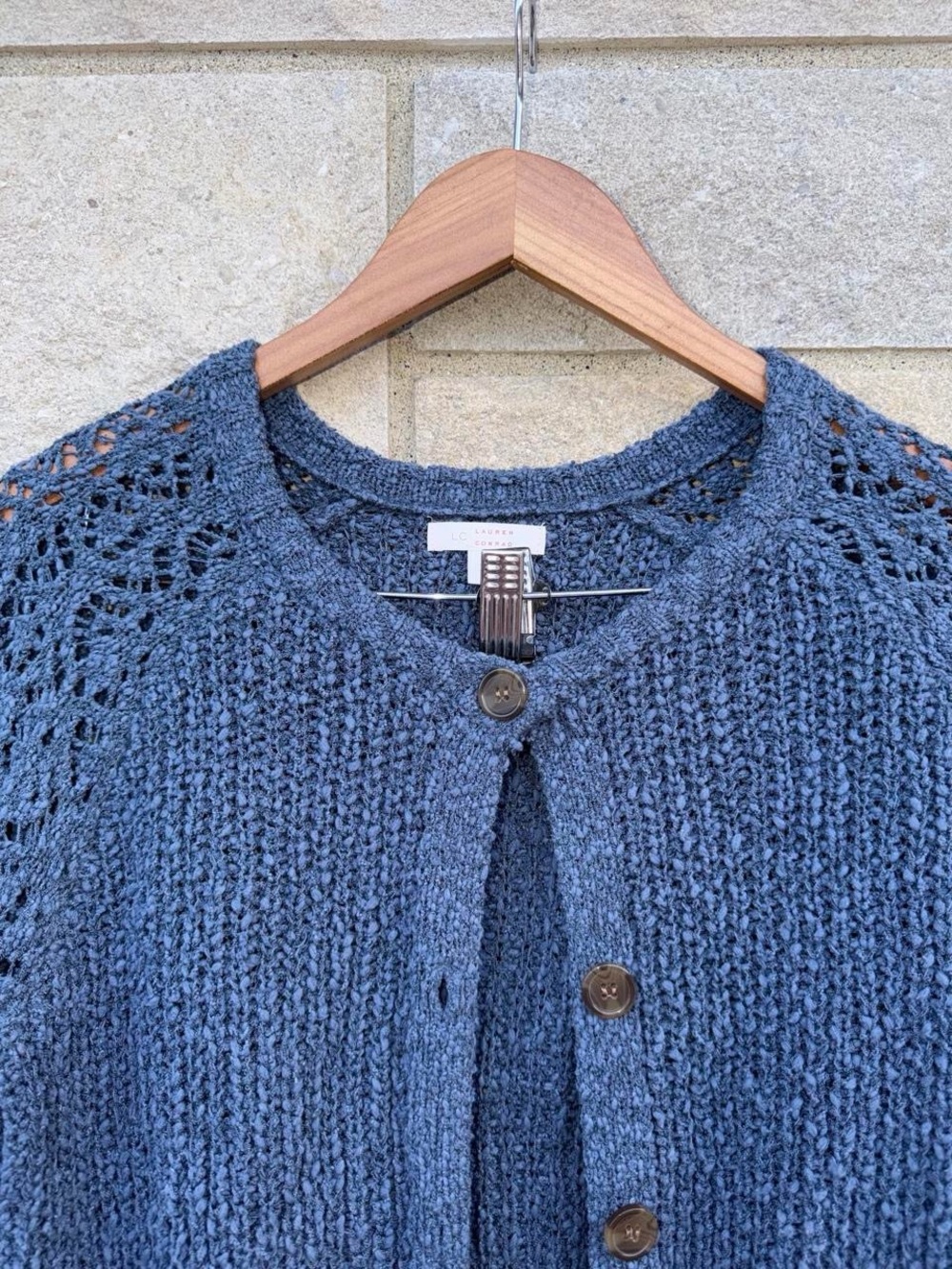 Women’s Lauren Conrad cardigan size XS - Picture 2 of 4